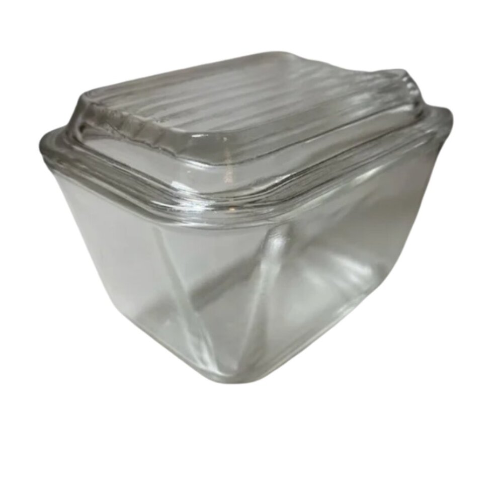 Pyrex Clear Glass Small Fridgie Dish w/ Ribbed Lid Refrigerator Bakeware Storage